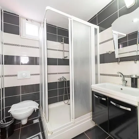 Central And Refreshing Flat Near Popular Attractions In Belek, Antalya Apartamento *